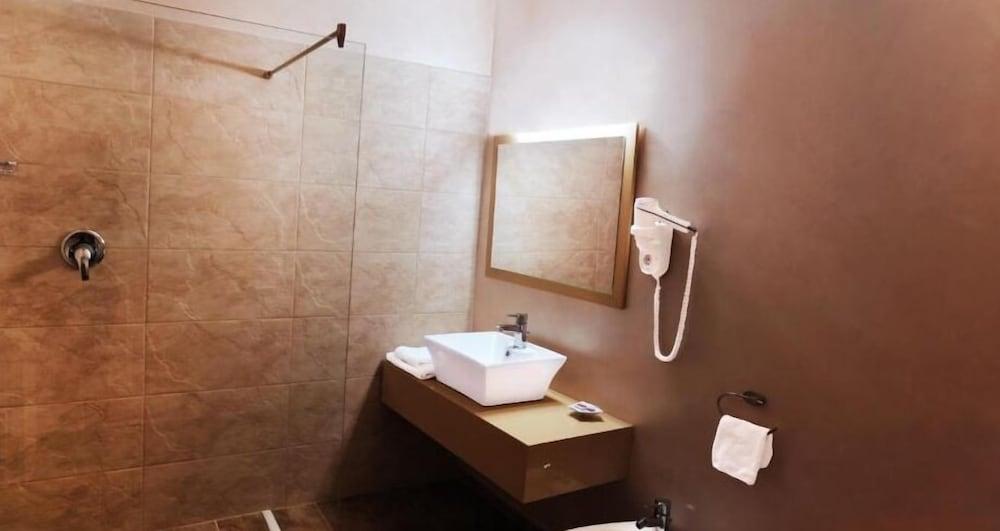 Perla Hotel 4*
